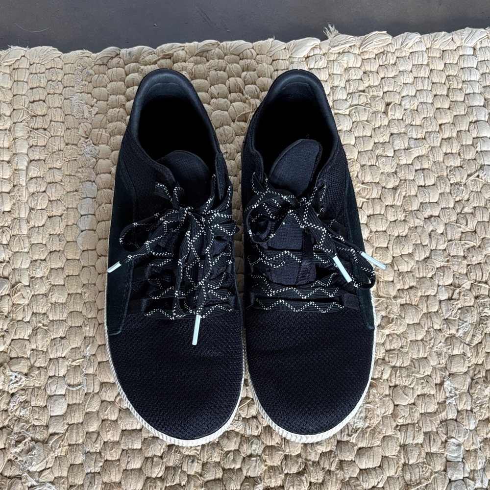 Sorel Women's Black and Tan Lightweight Sneakers - Picture 3 of 6